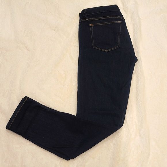 LIKE NEW: Gap Skinny Jeans - Picture 1 of 3